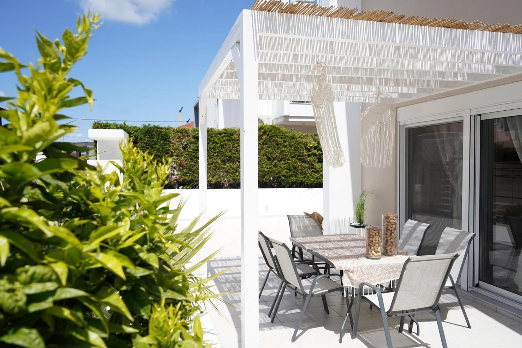 Villa Pastida - Private Pool & Jacuzzi & Central Place Exterior foto