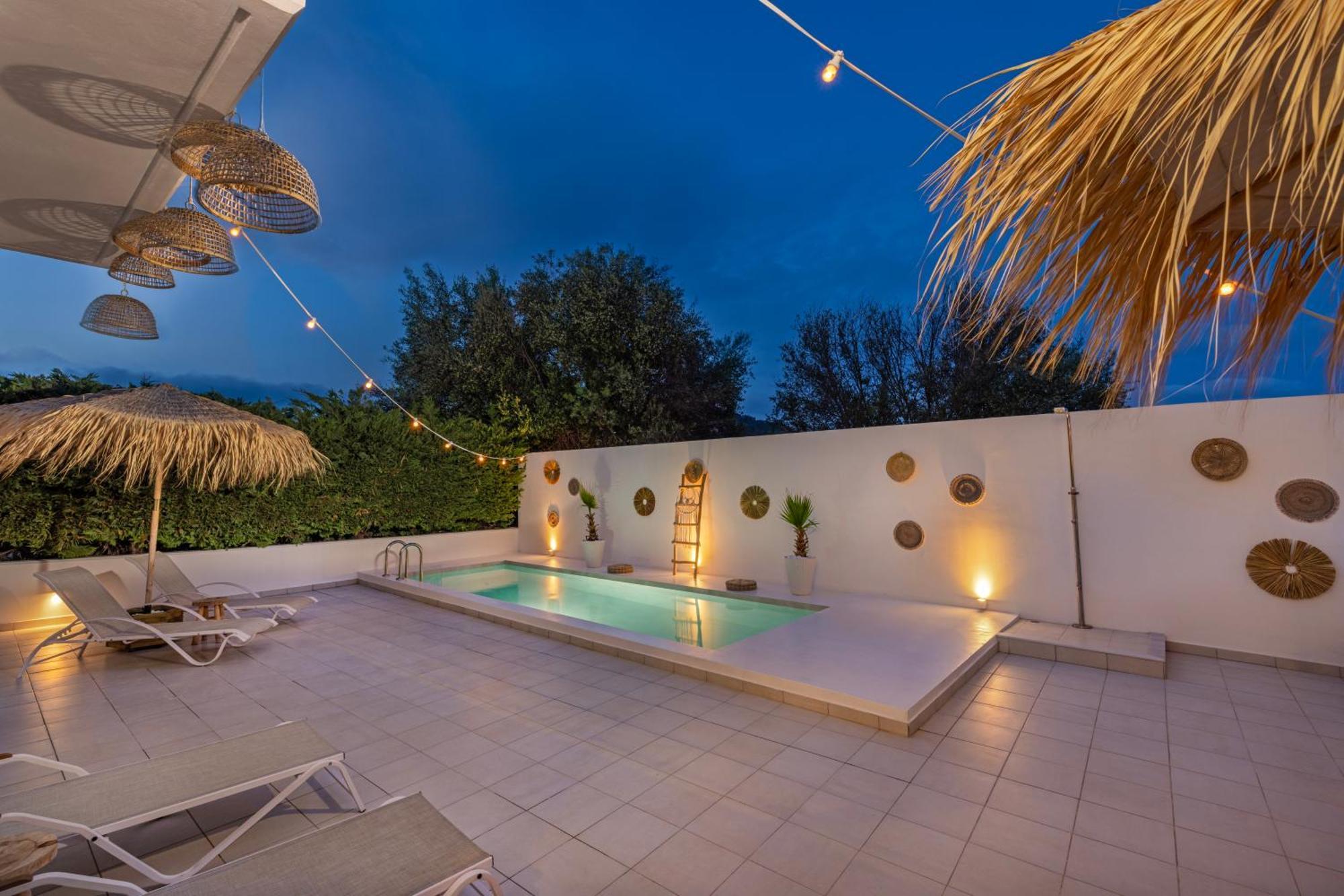 Villa Pastida - Private Pool & Jacuzzi & Central Place Exterior foto
