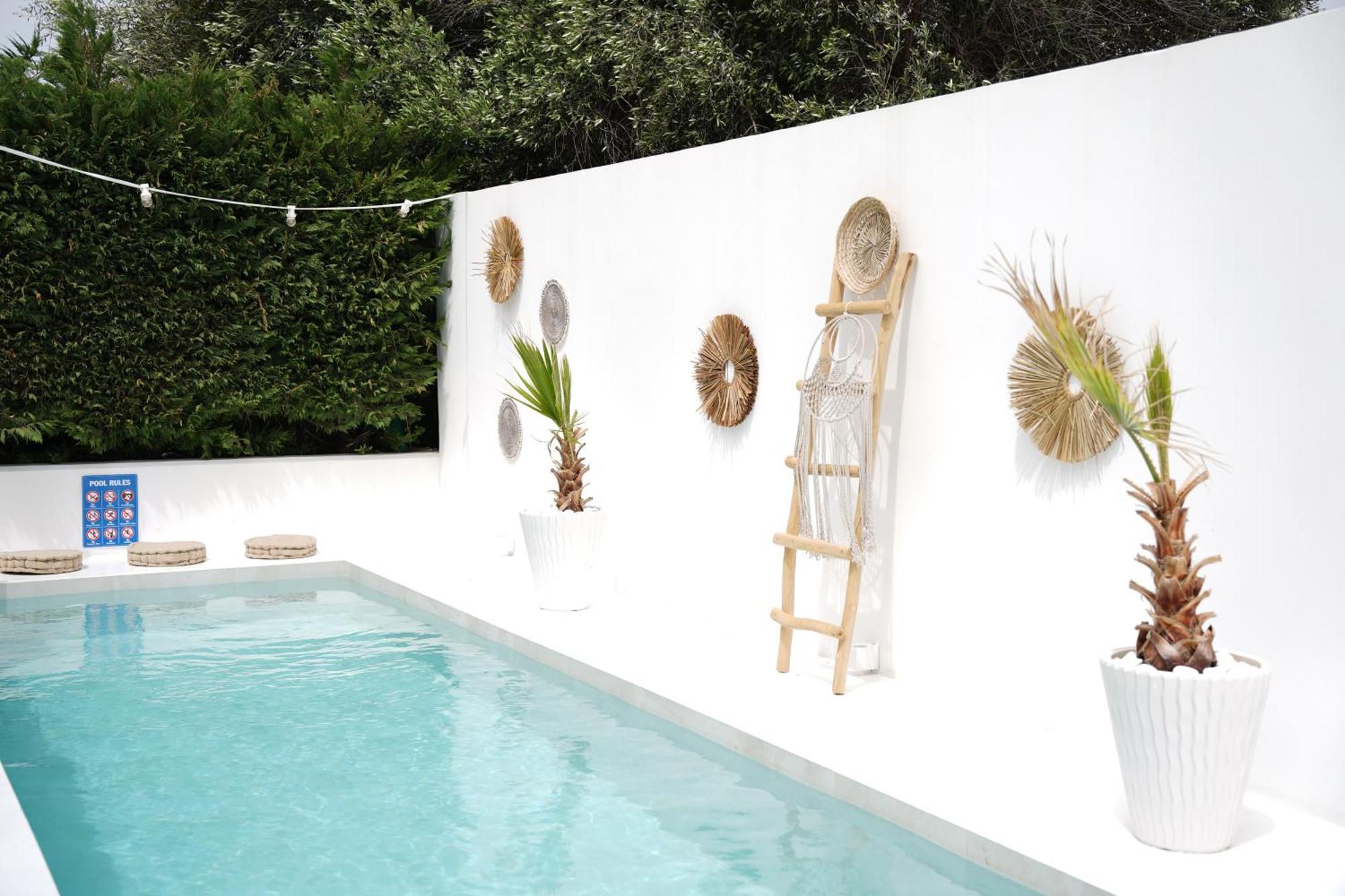 Villa Pastida - Private Pool & Jacuzzi & Central Place Exterior foto